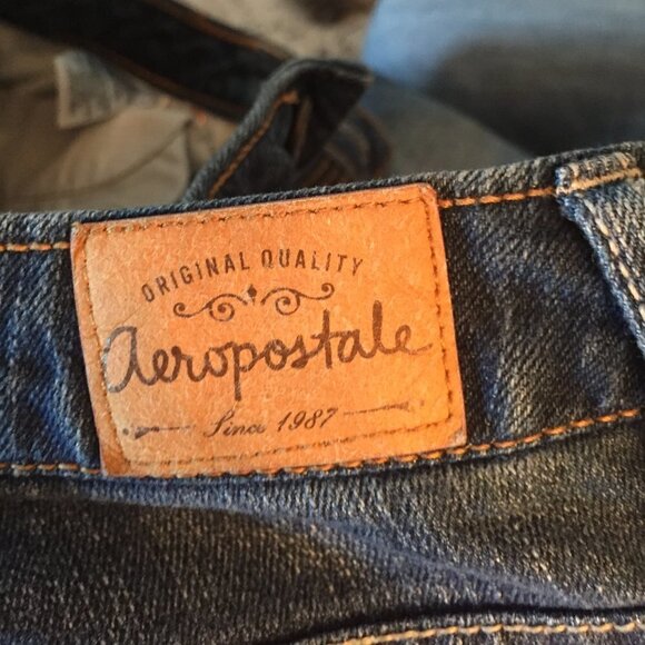 Aeropostale "Bayla" Skinny Capri size 3/4 - Picture 4 of 7